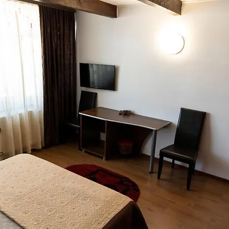 Casa Parc * 普雷代亚尔