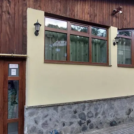 Casa Parc * 普雷代亚尔